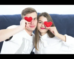 Άγιος Βαλεντίνος & Ζώδια: Τι άρωμα ταιριάζει σε κάθε ζώδιο